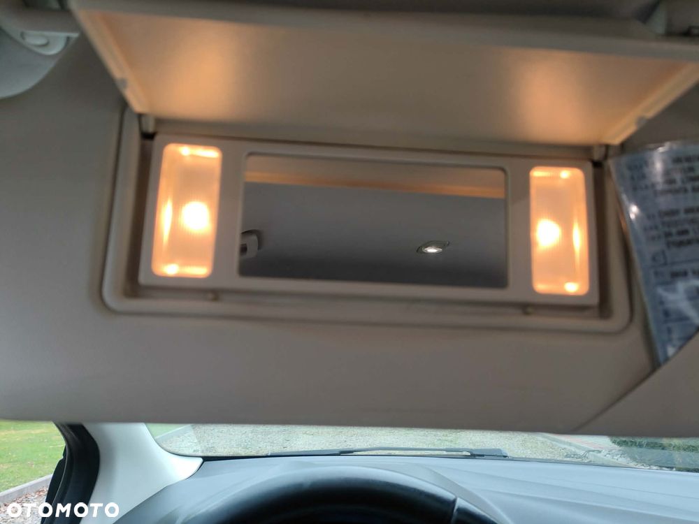 Ford Focus 2.0 TDCi Sport - 16