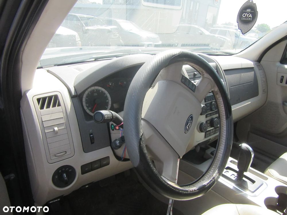 ZDERZAK PRZÓD Ford Escape II USA 2007 Wszystkie części - 6