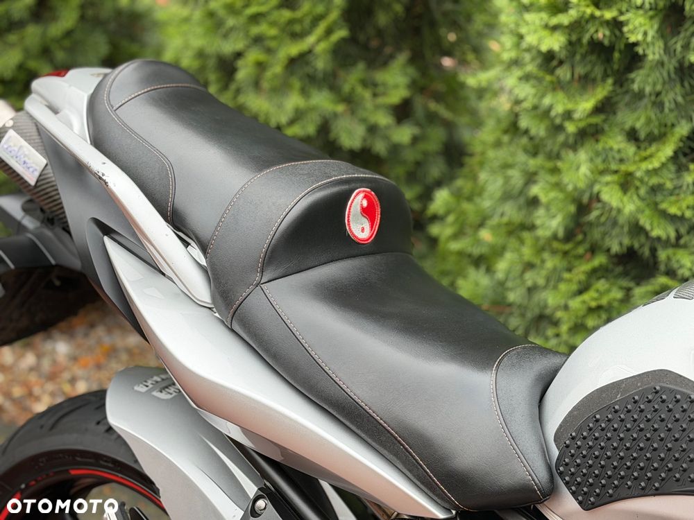 Yamaha FZ6 - 24