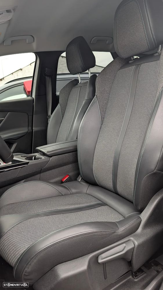 Peugeot 3008 1.6 Hybrid Allure e-EAT8 - 15