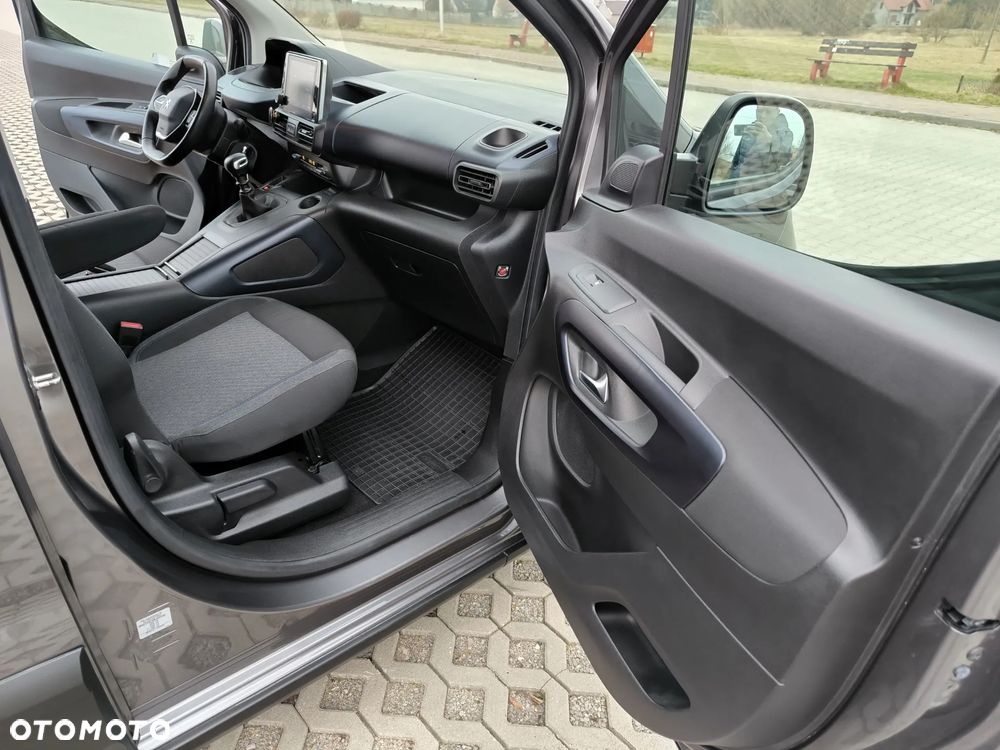 Peugeot Rifter Long 1.5 BlueHDI Allure S&S (7-os.) - 23