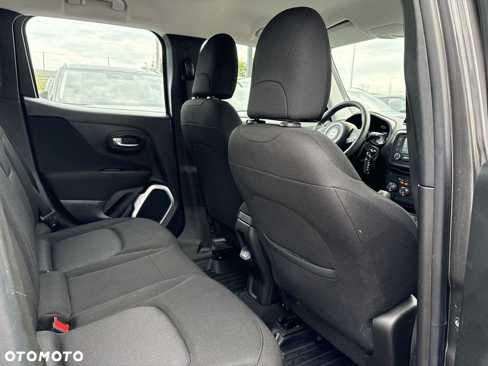 Jeep Renegade - 27