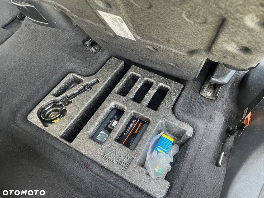 Ford S-Max 2.0 TDCi DPF Titanium - 19