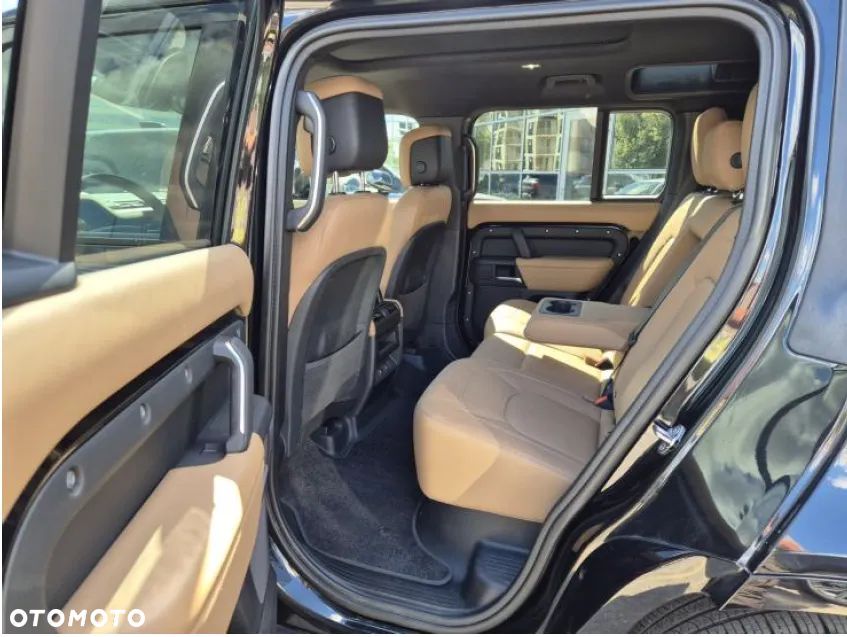 Land Rover Defender 3.0 D250 mHEV X-Dynamic HSE - 7
