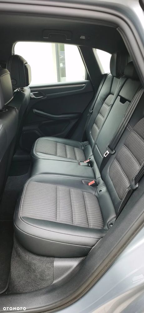 Porsche Macan T - 14