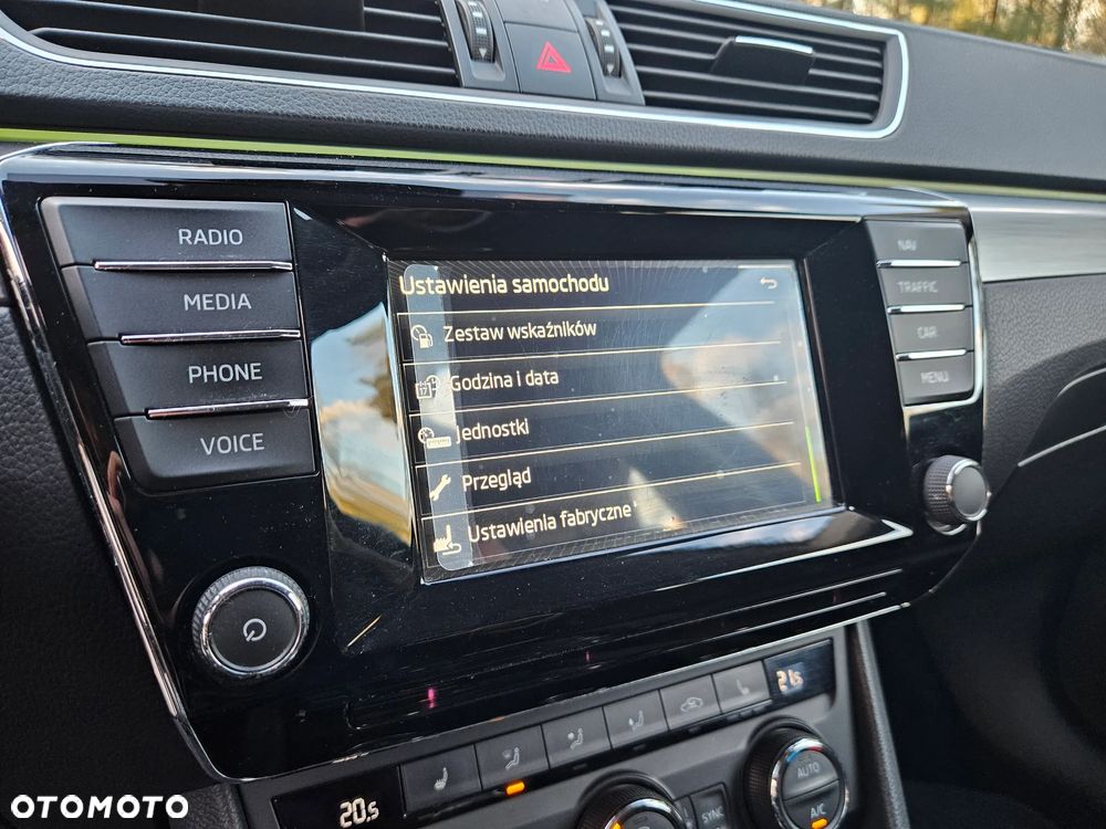 Skoda Superb 2.0 TDI Style - 39