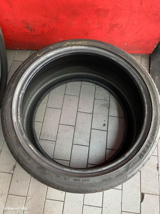 2 Pneus 305/30/21 Goodyear Eagle F1 104Y com mais de 60% de piso - 2