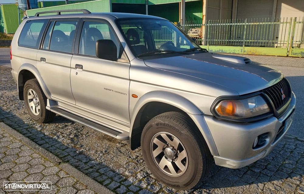 Mitsubishi Pajero Sport 2.5 TD GLS - 5