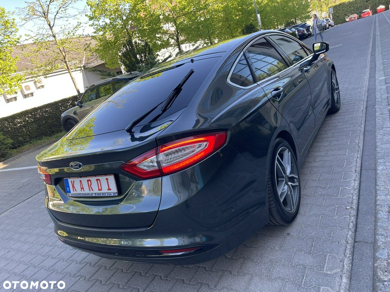 Ford Mondeo - 8