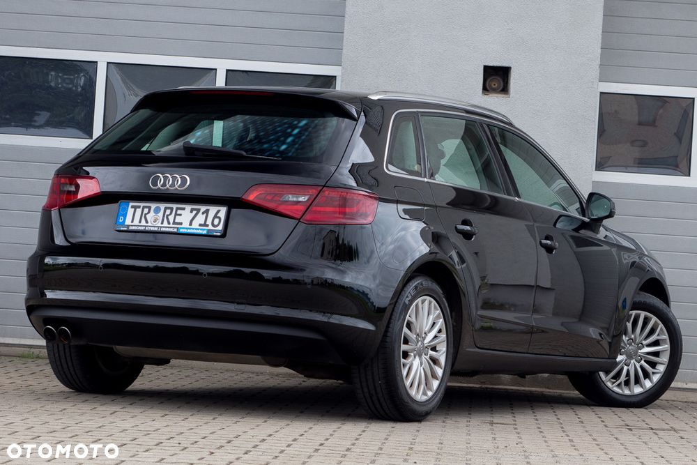 Audi A3 Sportback 1.4 TFSI Ambiente - 7