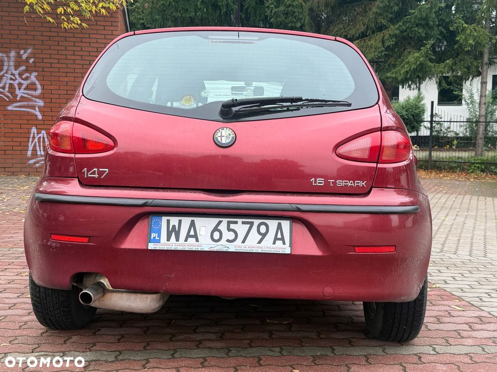 Alfa Romeo 147 2001 photo 4