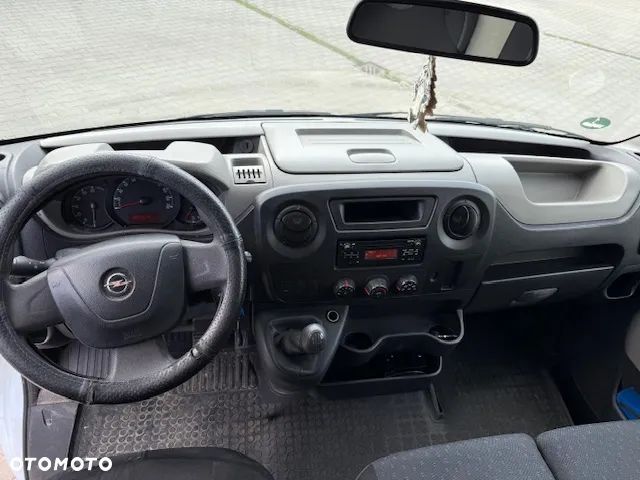 Opel Movano - 10