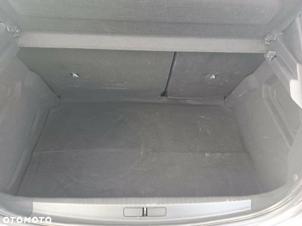 Peugeot 208 1.2 PureTech Allure S&S - 15