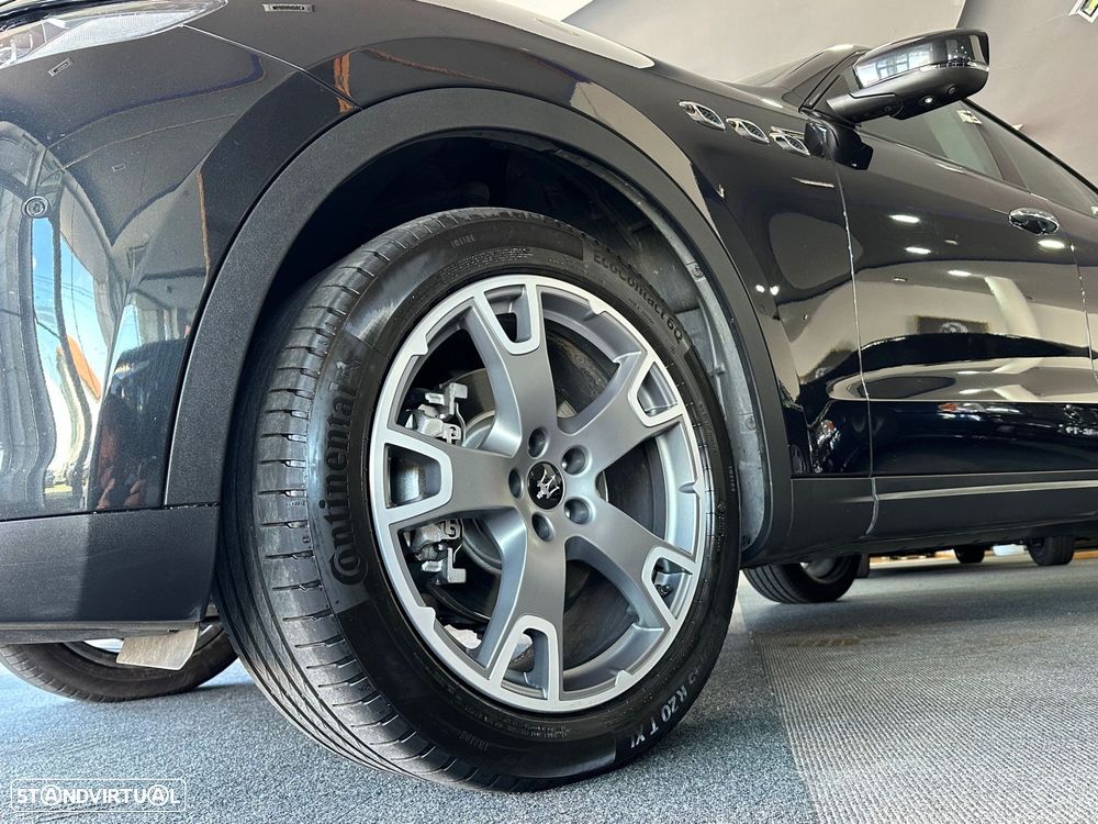 Maserati Levante 3.0 V6 - 32