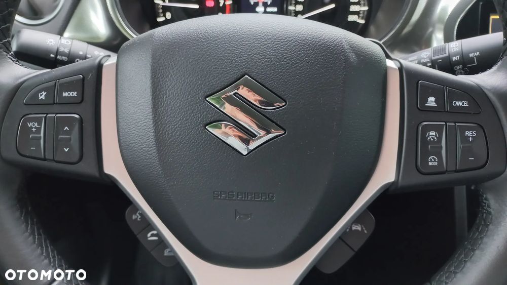 Suzuki Vitara 1.4 Boosterjet mHEV Elegance 2WD - 30