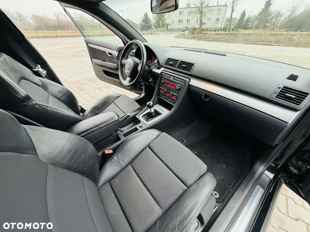 Audi A4 Avant 1.8T - 28