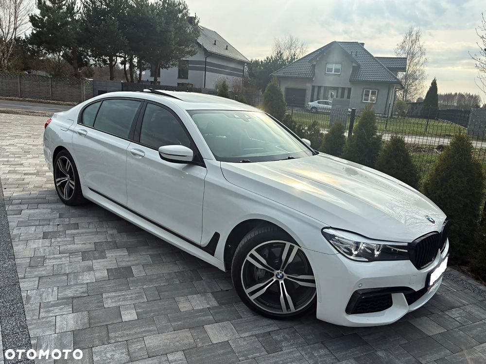 BMW Seria 7 740Li - 9