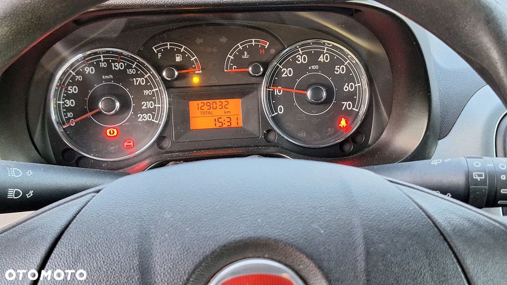 Fiat Grande Punto - 14