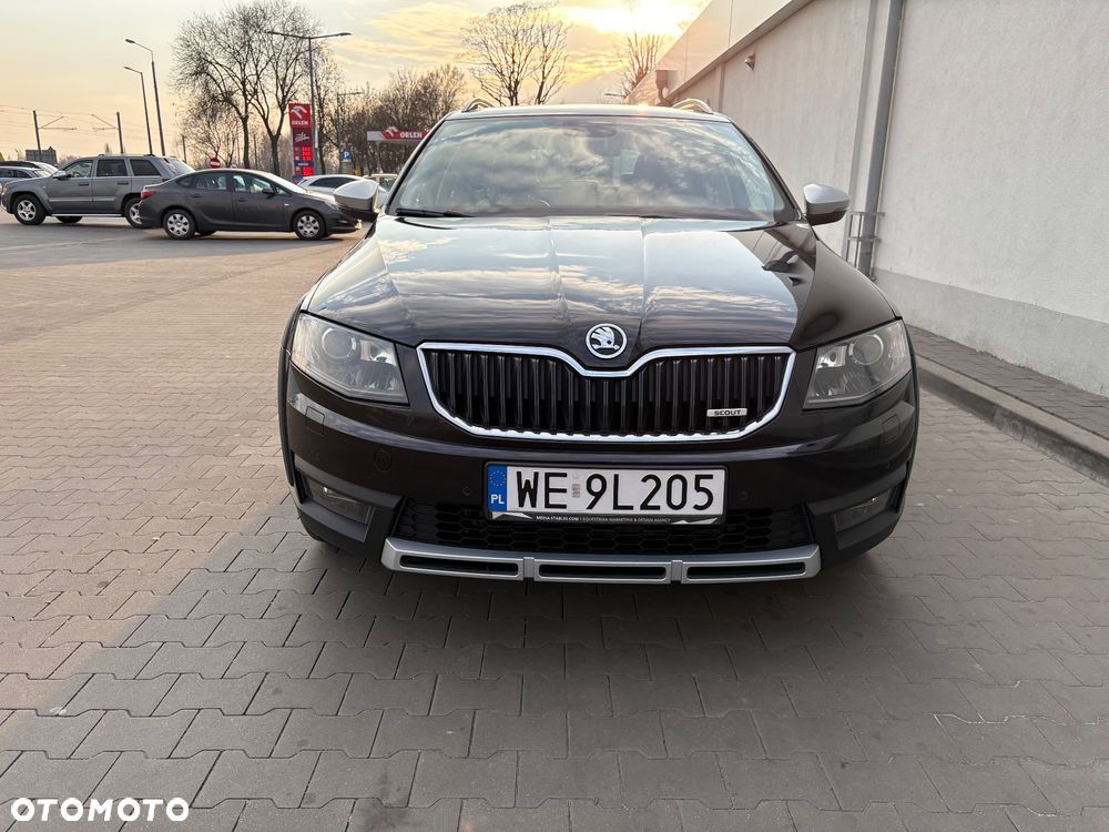 Skoda Octavia 2.0 TDI 4x4 DSG Scout - 3