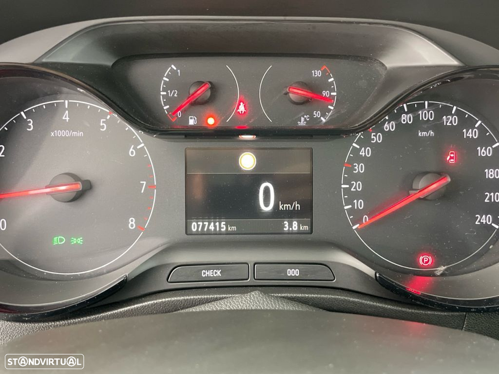 Opel Crossland 1.2 Elegance - 9