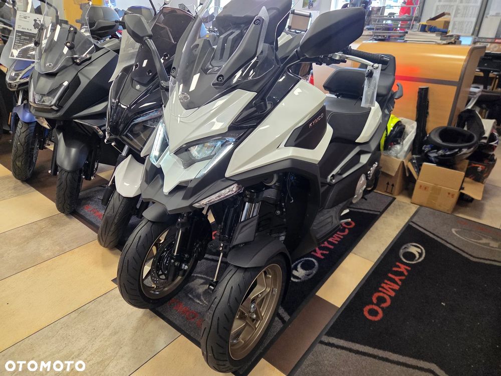 Kymco CV3 - 1