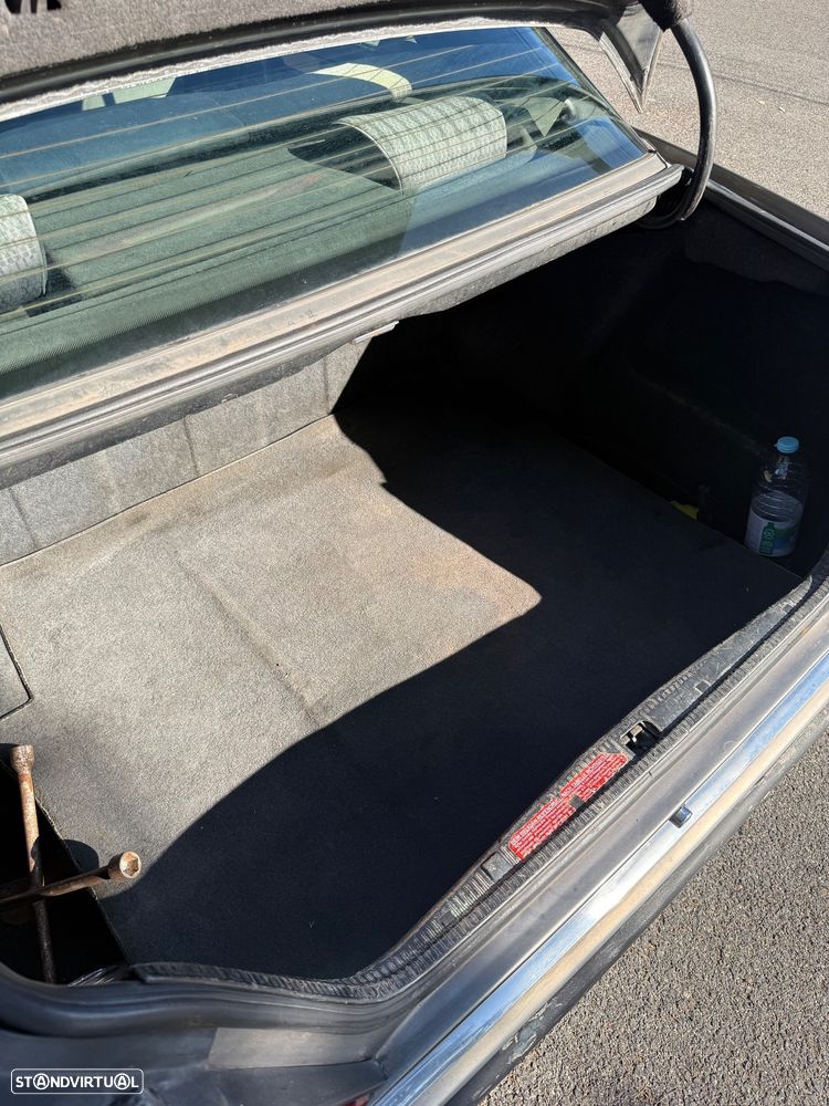 Mercedes-Benz W124 (1984-1997) 200 D - 11