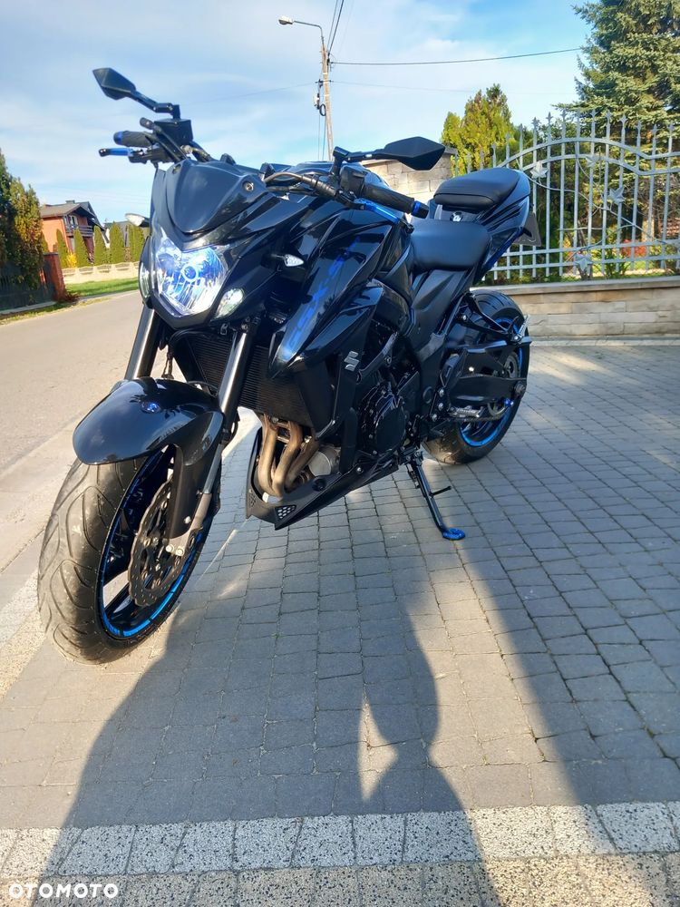 Suzuki GSX - 4