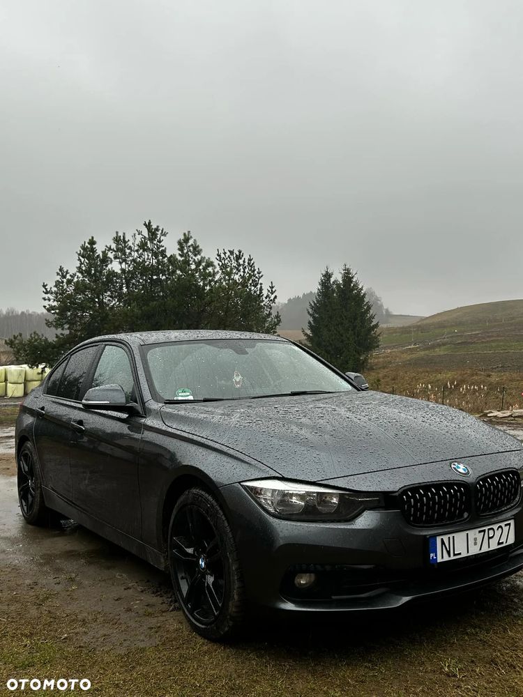 BMW Seria 3 320d - 12