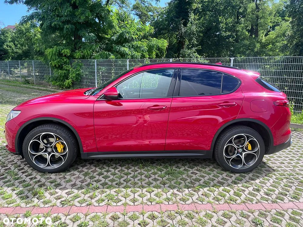 Alfa Romeo Stelvio 2.0 Turbo Executive Q4 - 25