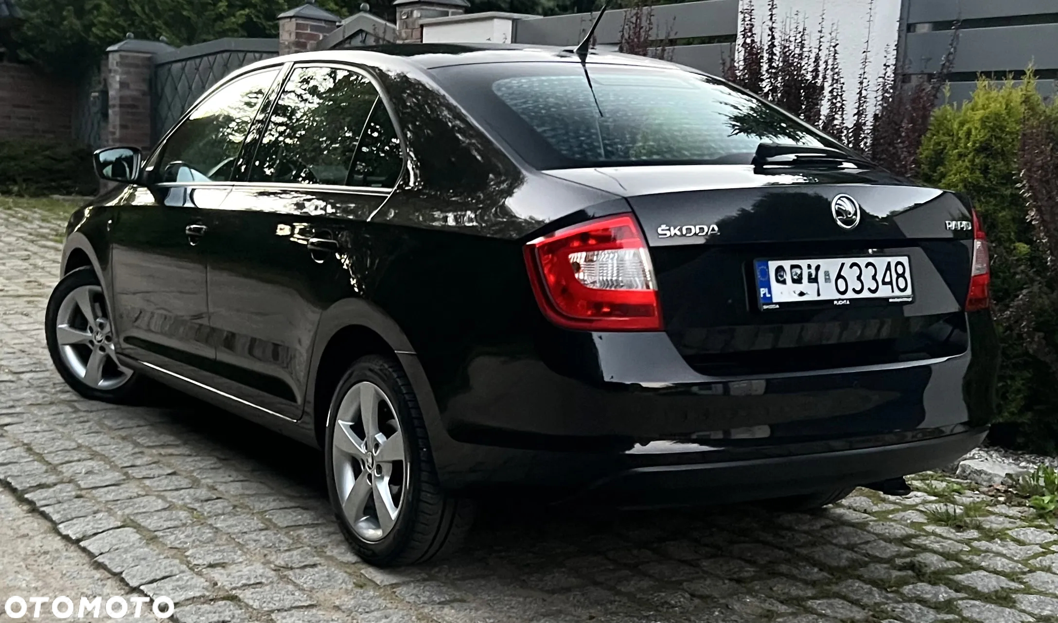 Skoda RAPID Spb 1.6 TDI DPF Style Plus - 2