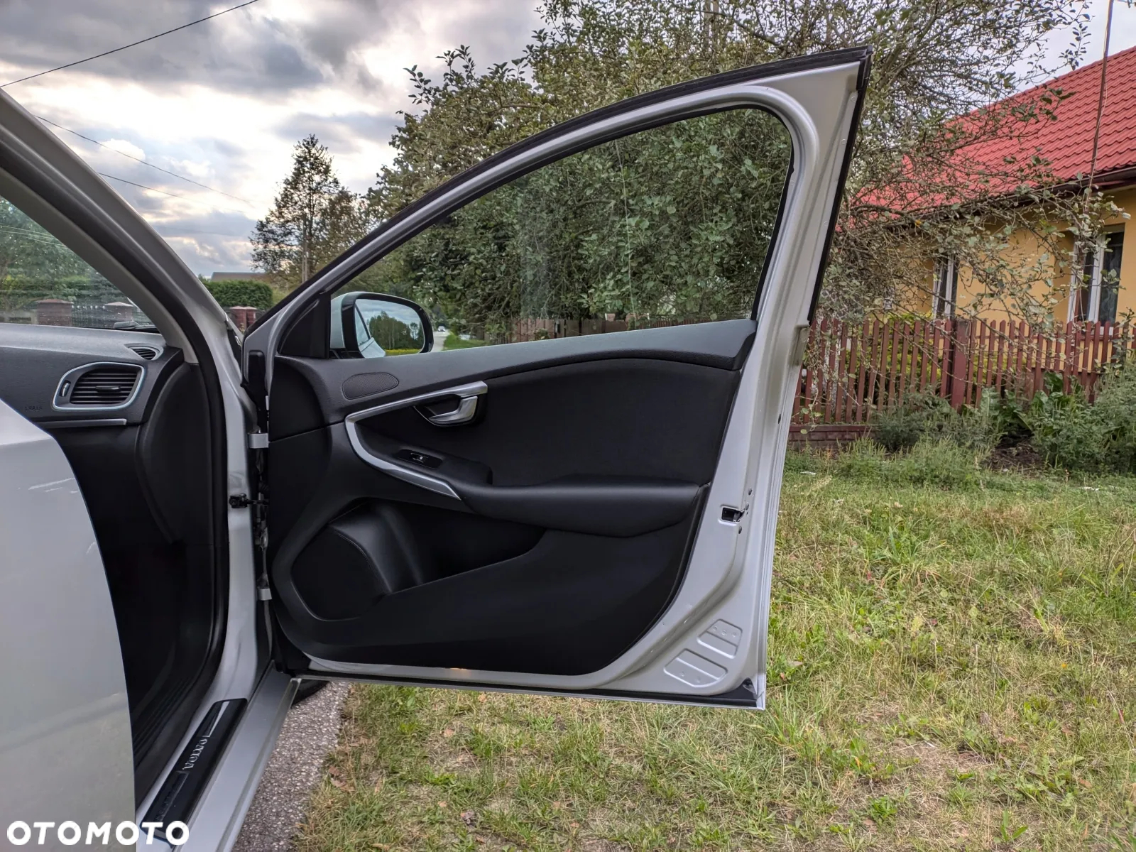 Volvo V40 D2 Momentum - 19