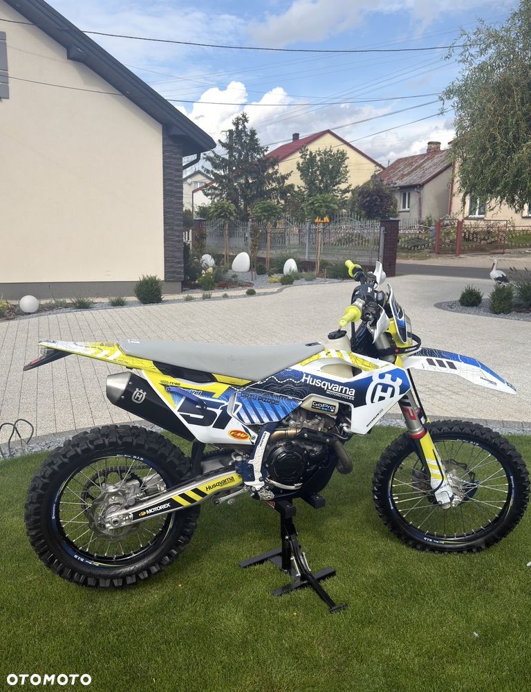 Husqvarna FE - 4