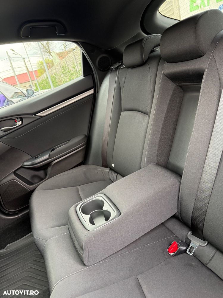 Honda Civic 1.5 VTEC Turbo CVT Sport Plus - 19