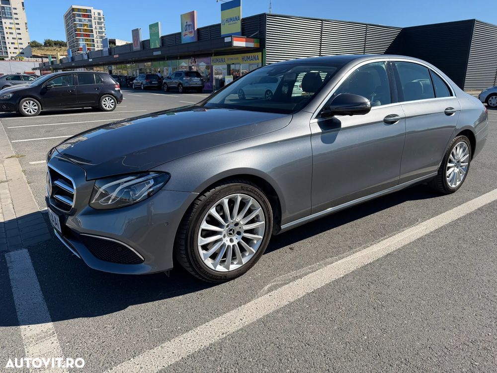 Mercedes-Benz E 300 d Aut. - 1