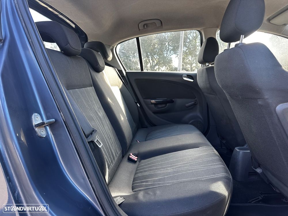 Opel Corsa 1.3 CDTi Enjoy - 6