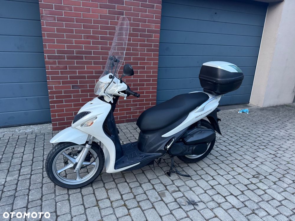 Suzuki Inny - 8