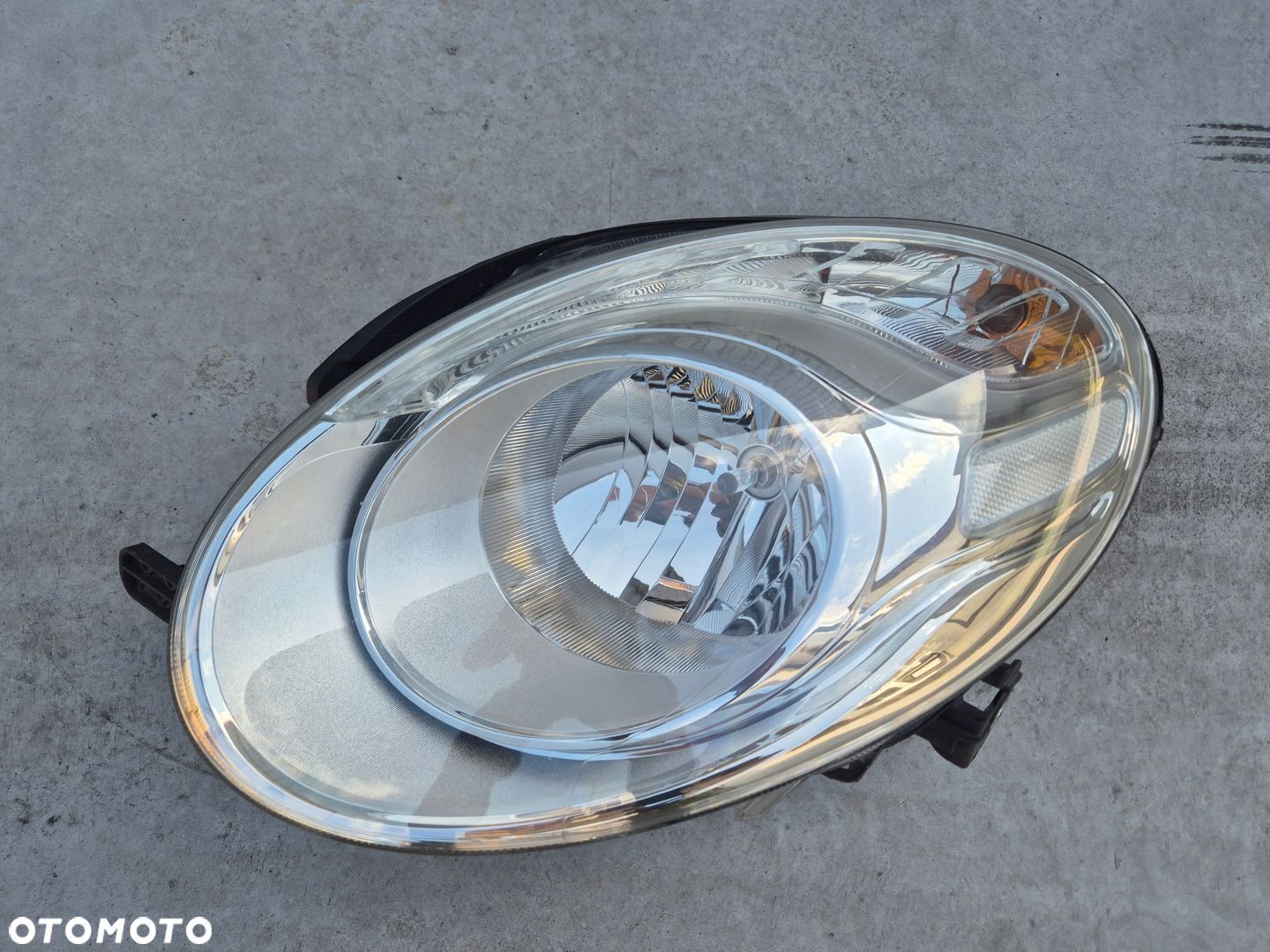 Fiat 500L lampa lewa.Oryginał. 2014-2018. 100 - 1