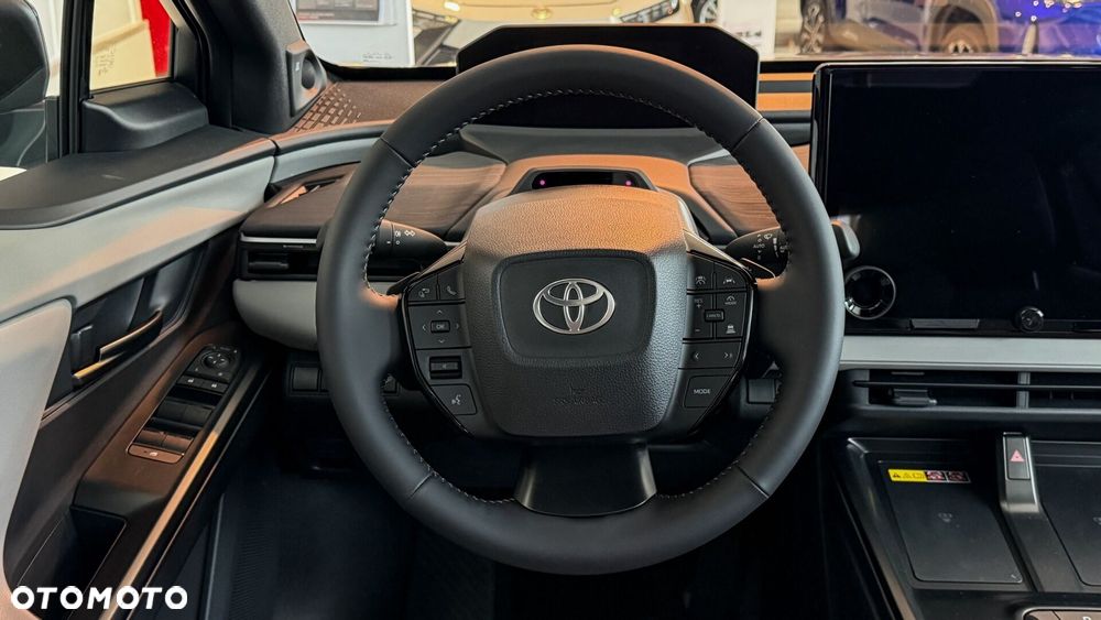 Toyota C-HR+ - 14