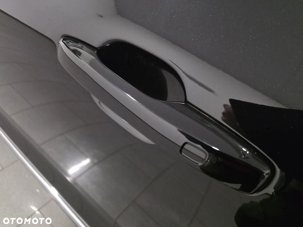 Volvo XC 60 B4 D AWD Ultimate Bright - 25