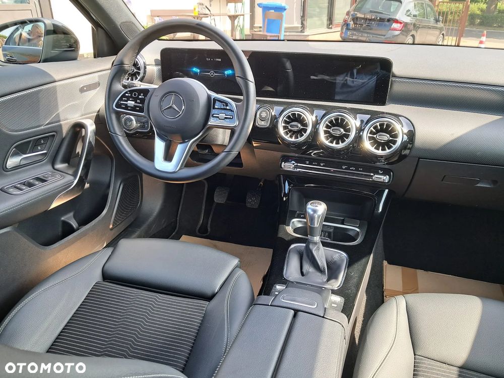Mercedes-Benz Klasa A 200 d Progressive - 8