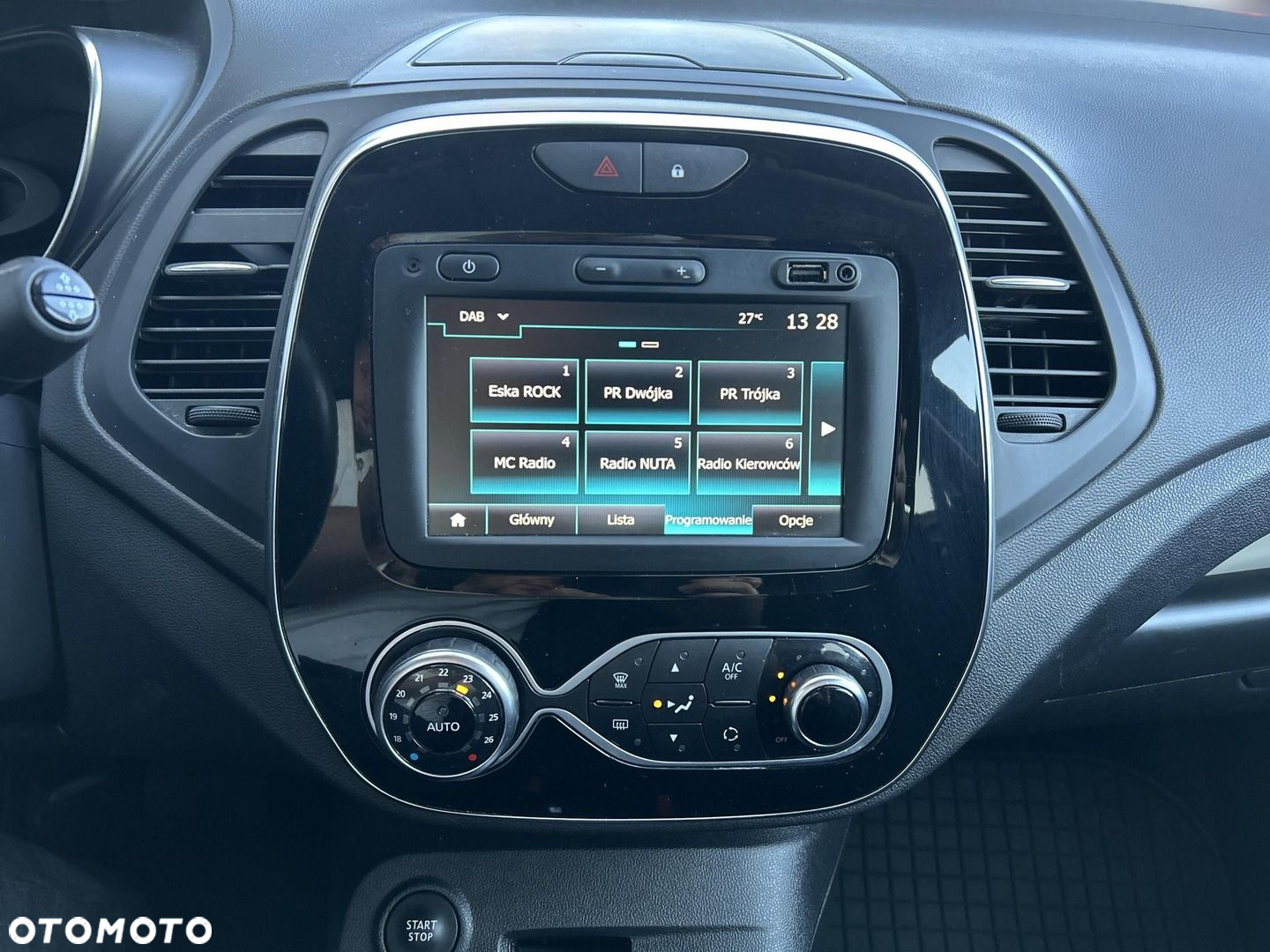Renault Captur 1.3 Energy TCe FAP Limited EDC - 17