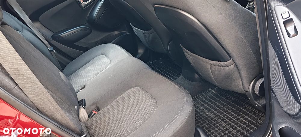 Hyundai ix35 1.6 2WD Trend - 36