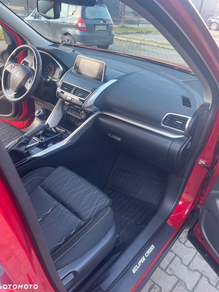 Mitsubishi Eclipse Cross 1.5 T Intense - 29