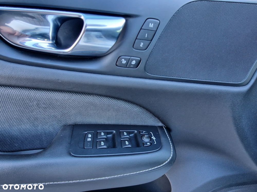 Volvo S60 B5 B Geartronic RDesign - 23