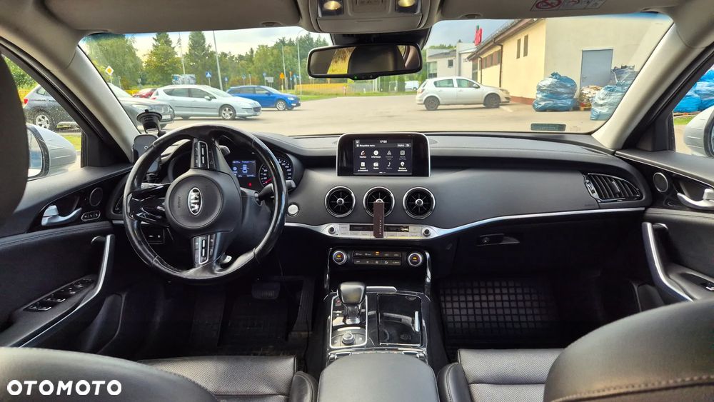 Kia Stinger 2.2 CRDi XL AWD - 24
