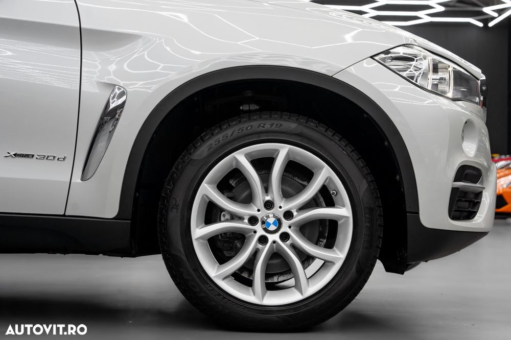BMW X6 xDrive30d - 9