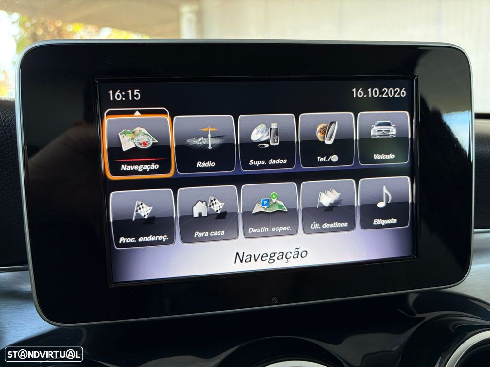 Mercedes-Benz C 180 BlueTEC Avantgarde+ - 19
