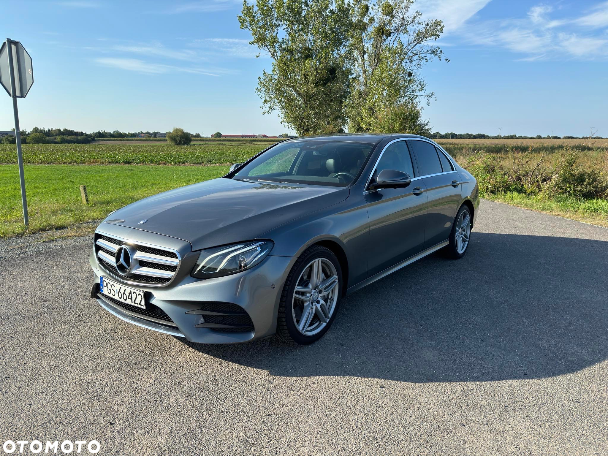 Mercedes-Benz Klasa E 220 d T 9G-TRONIC AMG Line - 7