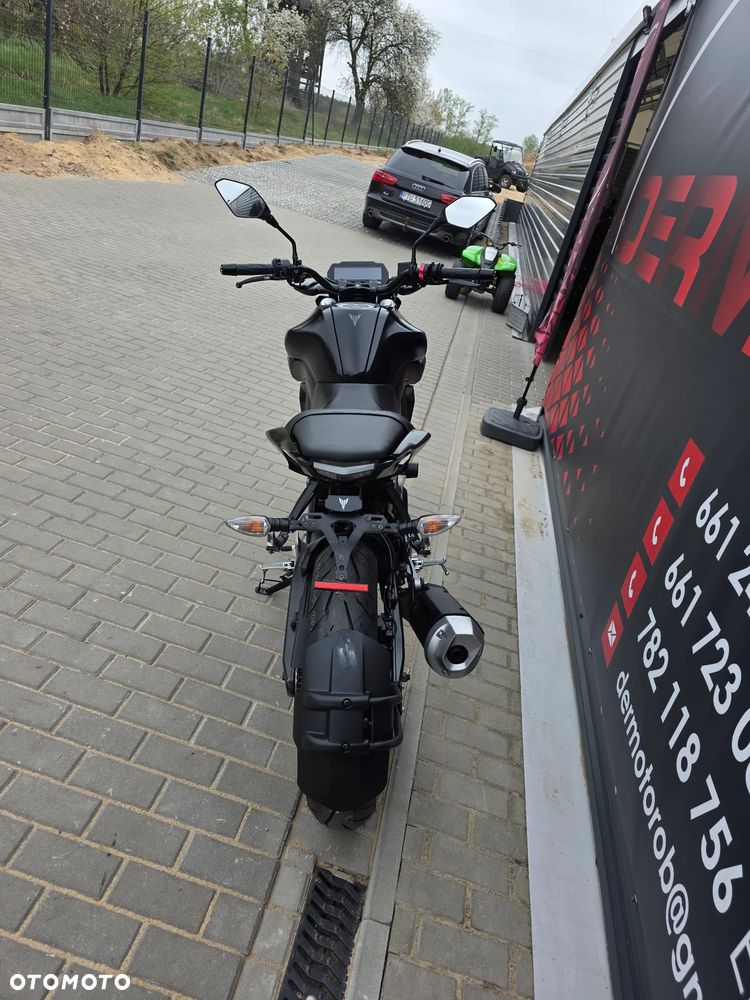 Yamaha MT - 26