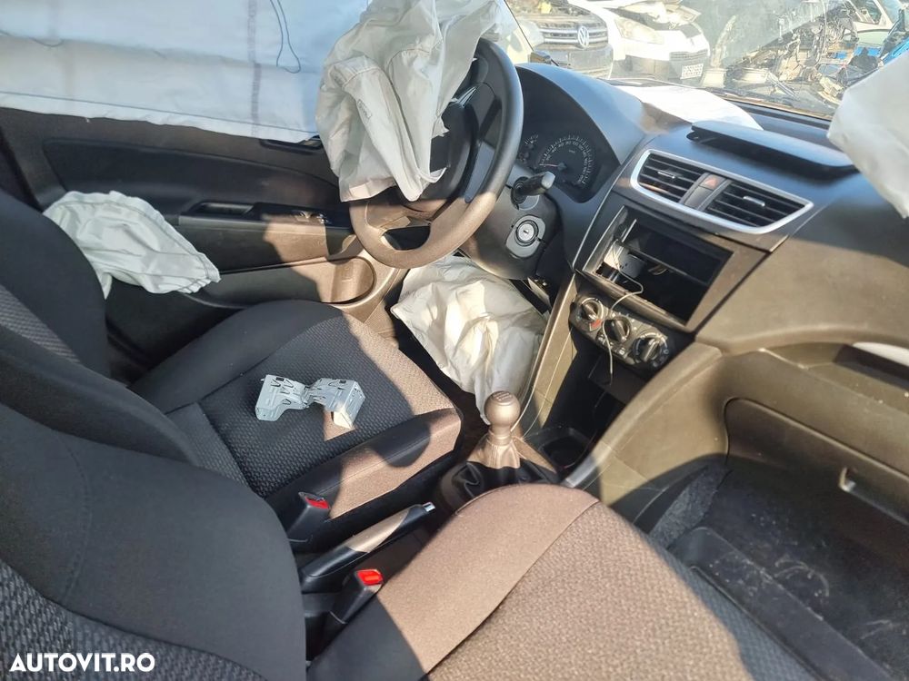 motor fara anexe cutie de viteze viteza manuala  5 trepte ambreiaj volanta rampa injectoare injector  clapeta acceleratie calculator motor chit kit pornire alternator electromotor  pompa frana abs tulumba Suzuki Swift 4 facelift, an 2016, motor 1.2 benzina 94 cp cod Z12B, - 4